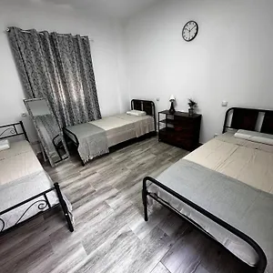 https://villa-casamata-de-elena.hotelsinnerja.org